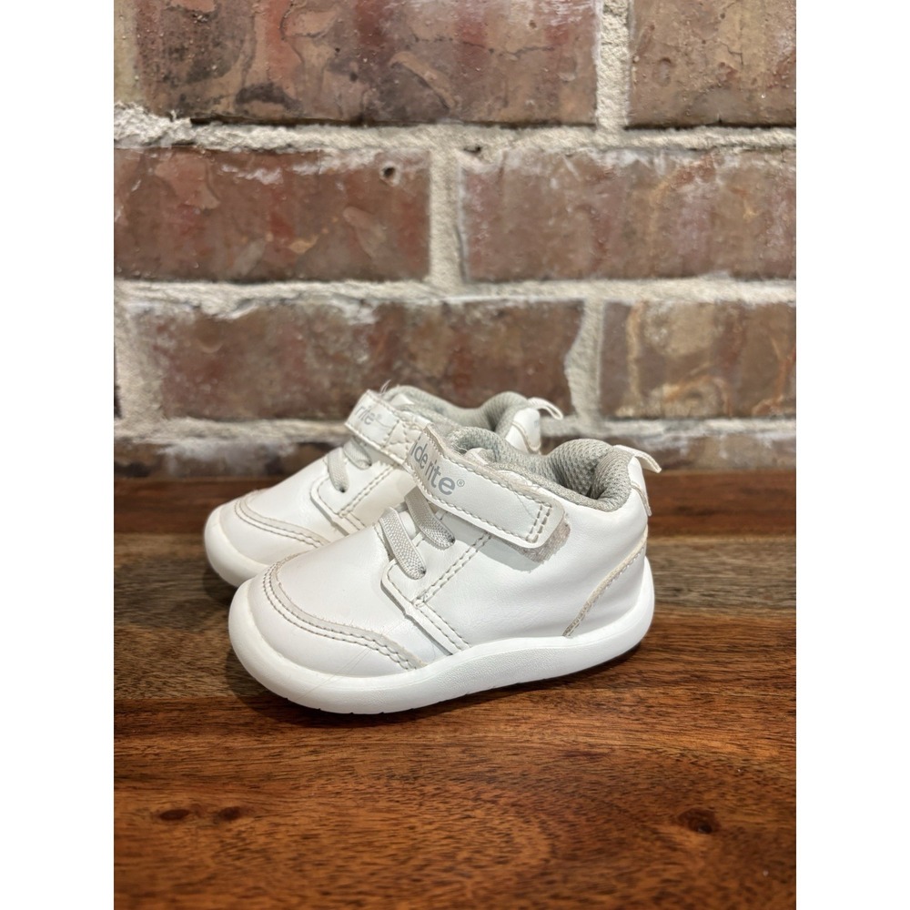 Stride Rite Munchkin Shoes Size 4M White Leather Lace Up Hook Loop, Quick Ship